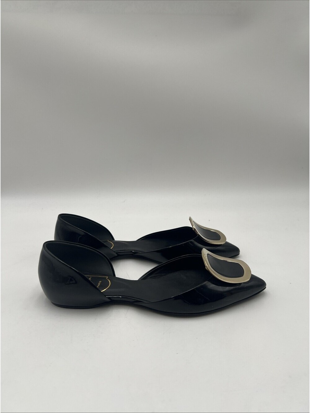 Roger Vivier Black Patent Leather Pointed Toe D'orsay Buckle Ballerina Flat 35.5